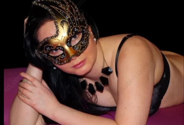 SEX, MASÁŽE A VŠE KRÁSNÉ_1